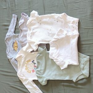Newborn Bundle Long and short sleeves